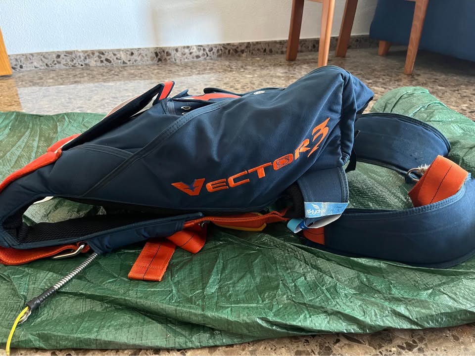 Vector3 V310 Container 4